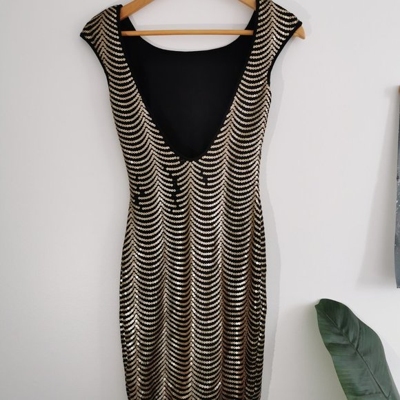 Lipsy London Sequin Mini Dress - Picture 2 of 5